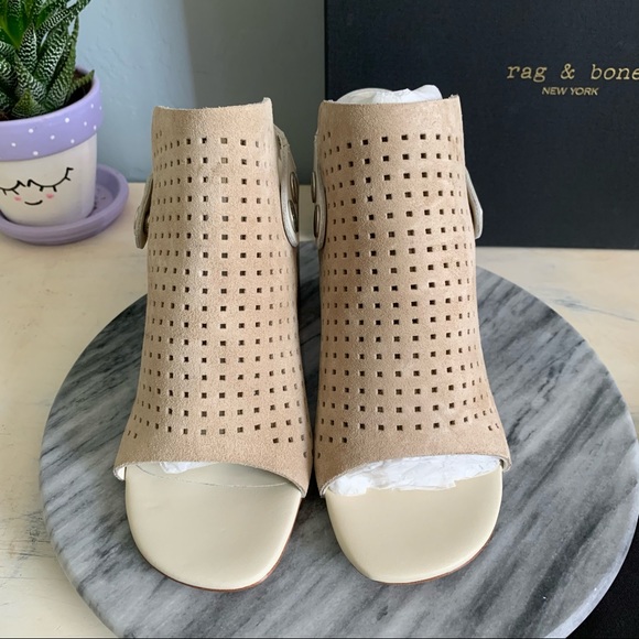 rag & bone | NIB Leigh Sandal in Stucco Perforated Suede  Size 6 - Picture 2 of 12